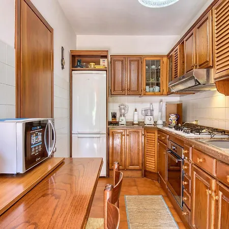 2 Bedroom Gorgeous In 別荘 ストレーザ