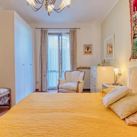 別荘 2 Bedroom Gorgeous In ストレーザ